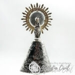 VIRGEN CON MANTO DE RESINA CON BAÑO DE PLATA  50 CMS