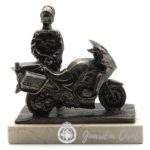 FIGURA TRAFICO CON MOTO Y LOGO GRANDE - Imagen 4
