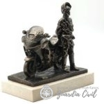 FIGURA TRAFICO CON MOTO Y LOGO GRANDE - Imagen 5