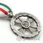 MEDALLA CRUZ CONMEMORATIVA MANTENIMIENTO DE LA  PAZ EN  ITALIA. - Imagen 3