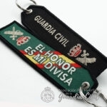 LLAVERO BORDADO  "EL HONOR ES MI DIVISA"