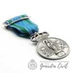 MEDALLA CONMEMORATIVA CENTENARIO DE LA VIRGEN DEL PILAR COMO PATRONA DE LA GUARDIA CIVIL - Imagen 2