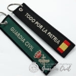 LLAVERO BORDADO "TODO POR LA PATRIA" - Imagen 2