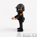 PLAYMOBIL .- GUARDIA CIVIL  SEPRONA CON CASCO