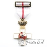 MEDALLA  CRUZ AL MERITO MILITAR DISTINTIVO BLANCO