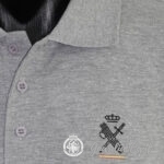POLO  COLOR GRIS  TALLA L, CON LOGO HL. - Imagen 3
