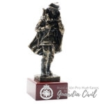 GUARDIA CIVIL CON CAPA,  BRONCE ENVEJECIDO. - Imagen 2