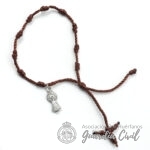 Pulsera  textil en color marron