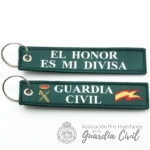 LLAVERO TELA  VERDE EL HONOR ES MI DIVISA.