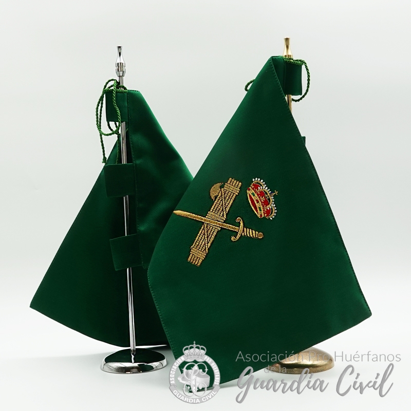 DSC09780 BANDERA SOBREMESA GUARDIA CIVIL - Imagen 1