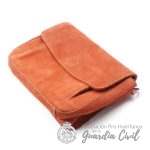 BOLSO CON CIERRE IMÁN EN ANTE, CREMALLERA INTERIOR Y CINTA  BANDOLERA MULTICOLOR. - Imagen 4