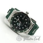 RELOJ SPORT VERDE LOGO GUARDIA CIVIL. CORREA DE CAUCHO