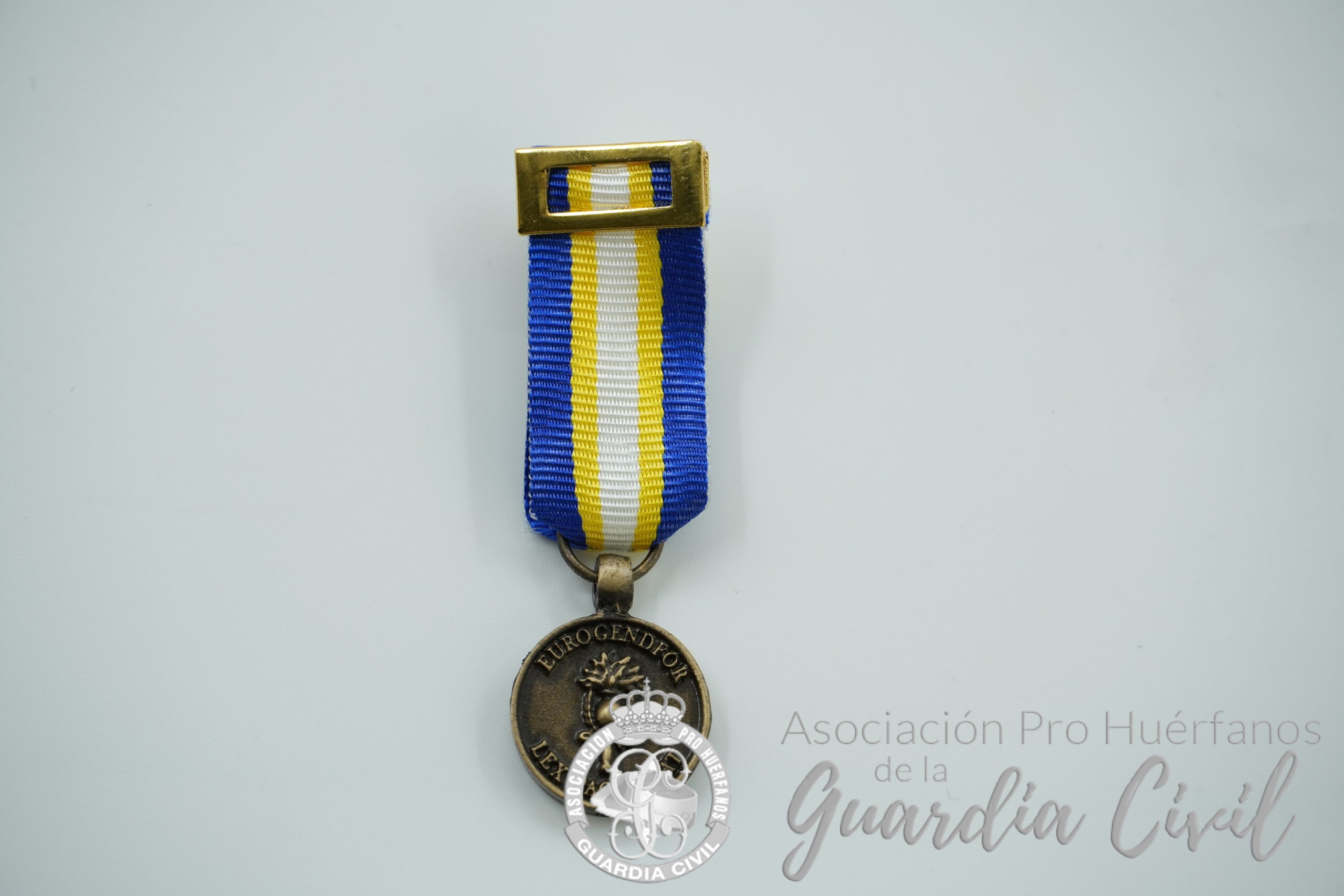 OMMIE MEDALLA MINIATURA EUROGENDFOR (GENDARMERÍA EUROPEA) - Imagen 1
