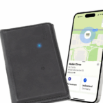 MONEDERO/TARJETERO  CON TECNOLIGÍA DE SEGUIMIENTO Y LOCALIZACIÓN GPS COLOR NEGRO