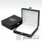 ESTUCHE TRICORNIO PISAPAPELES