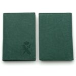 Agenda de bolsisllo c/verde c/escudo en seco año 2027.