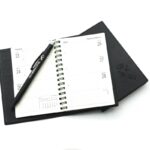 Agenda de bolsillo negra  C/ escudo seco,año 2027. - Imagen 7