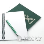 CUADERNO ESPIRAL LATERAL IZQU. A-5  PLASTICO C/ ESC ORO - Imagen 2